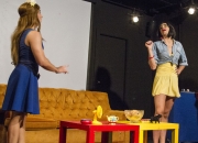 Maribel y la Extraña Familia