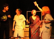 Espías o el caso del repollo con gafas