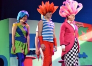 Trasto, Truka y la Profesora Trova